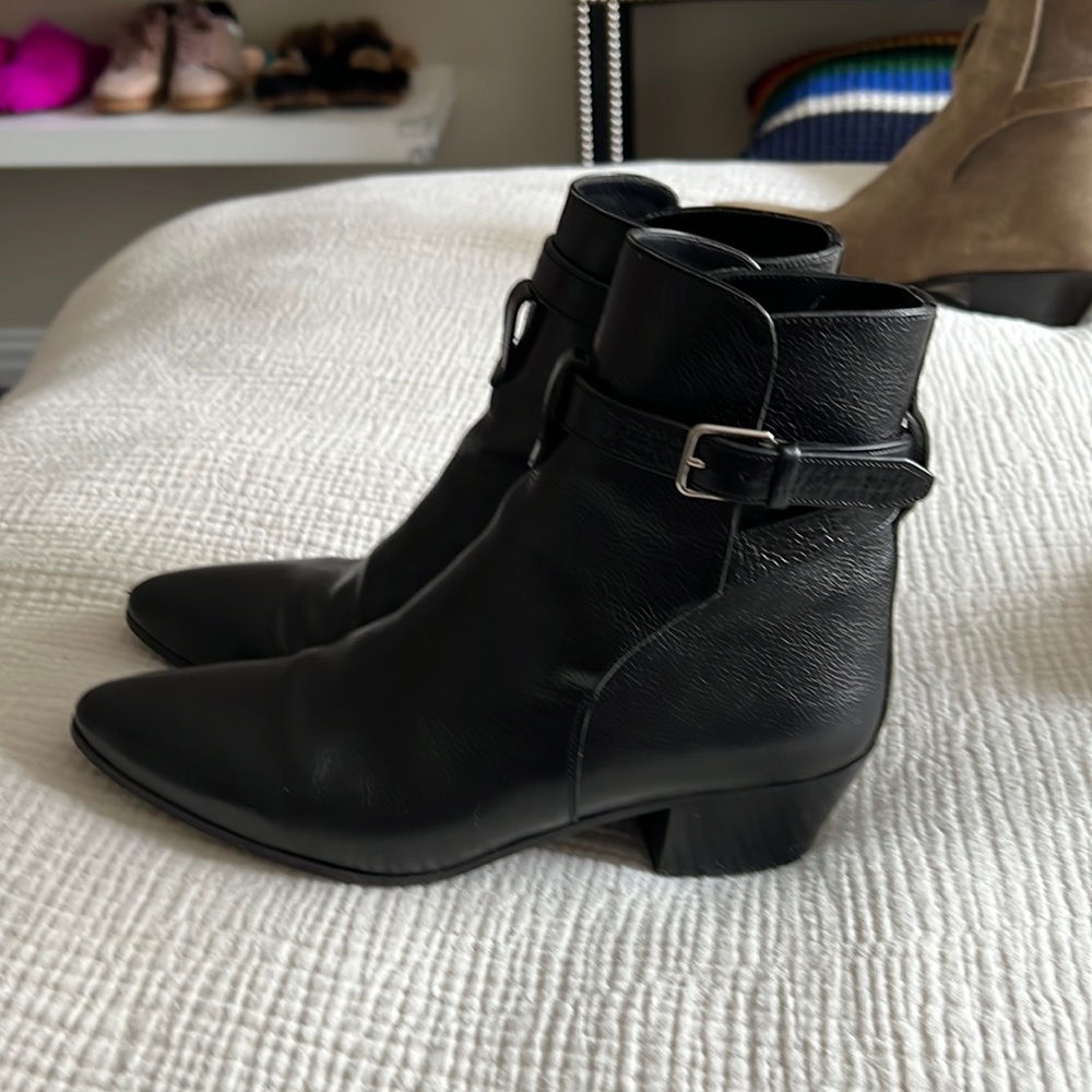 Saint Laurent EUC size 37 womens black leather boots